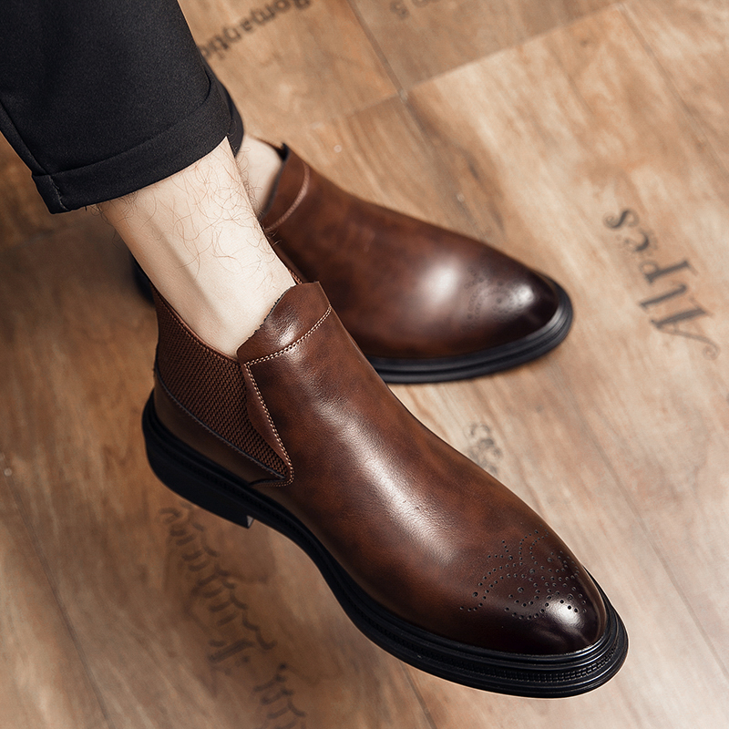 High-top leather shoes are ver - огляд і ціна Men Formal Wear With Boots